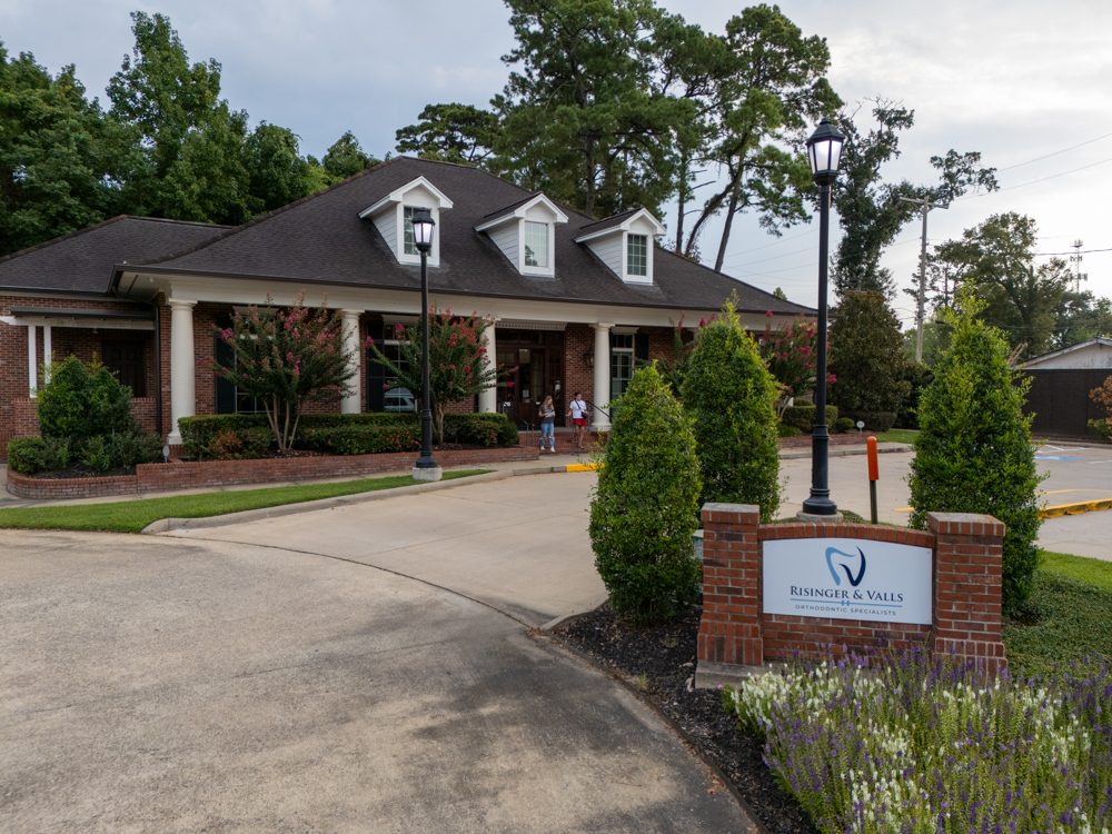 Risinger & Valls Orthodontic Specialists office in Beaumont, TX